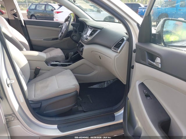 Hyundai TUCSON Se