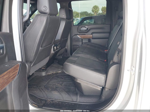 Chevrolet Silverado 3500 4wd  Long Bed High Country