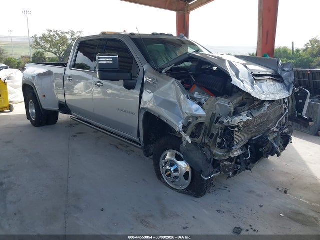Salvage Chevrolet Silverado 3500 Image