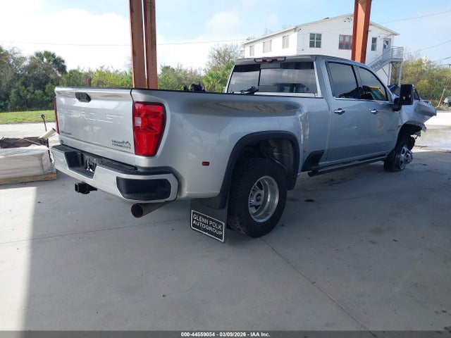 Chevrolet Silverado 3500 4wd  Long Bed High Country