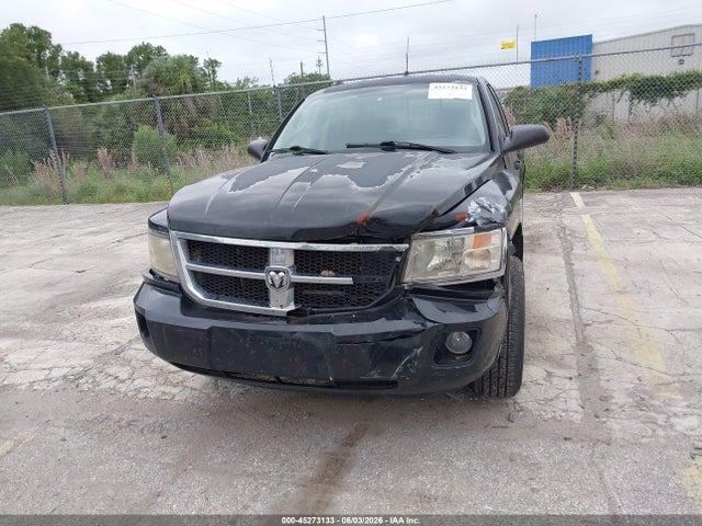 Dodge Dakota Slt