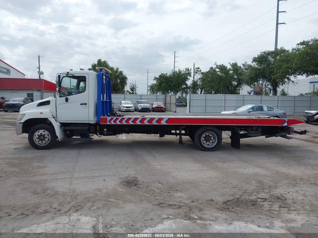 Hino 258