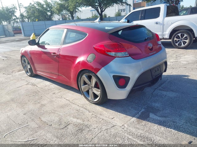 Hyundai VELOSTER