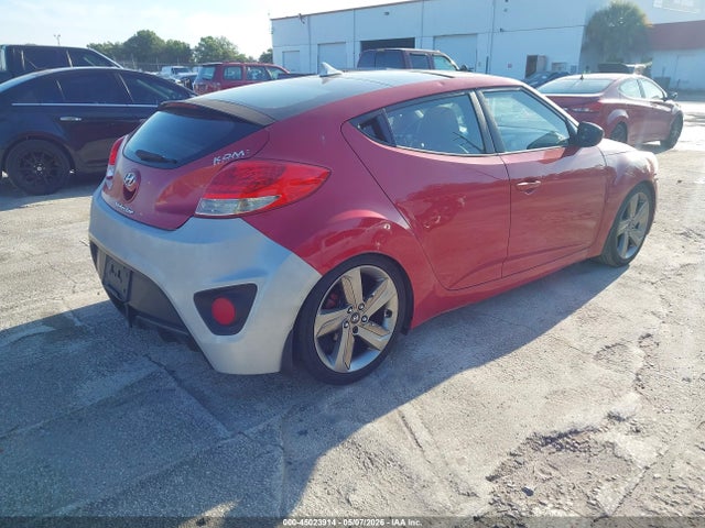 Hyundai VELOSTER