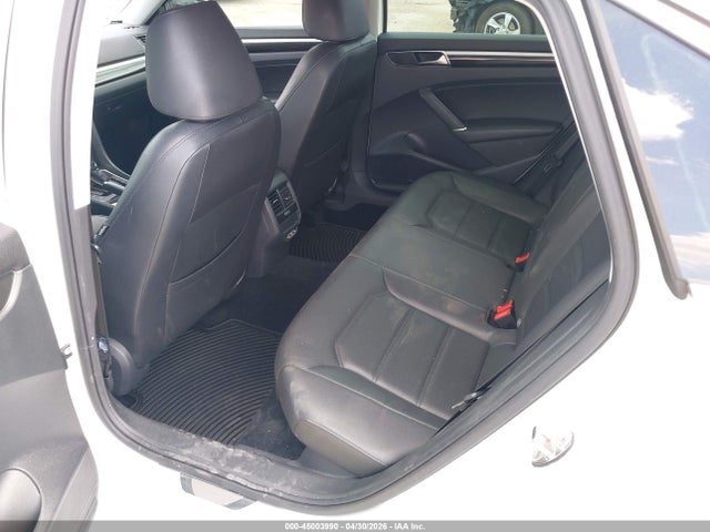 Volkswagen Passat 2.0t Se R-line