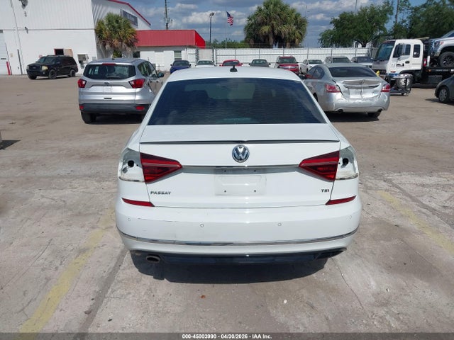 Volkswagen Passat 2.0t Se R-line