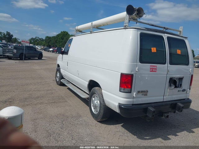 Ford E-250 Commercial