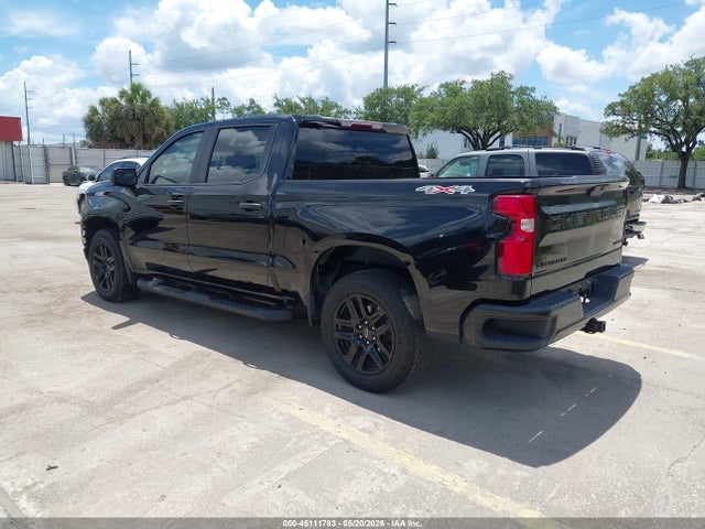 Chevrolet Silverado 1500 4wd  Short Bed Custom