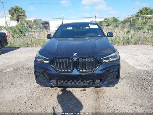 BMW X Series M50i
