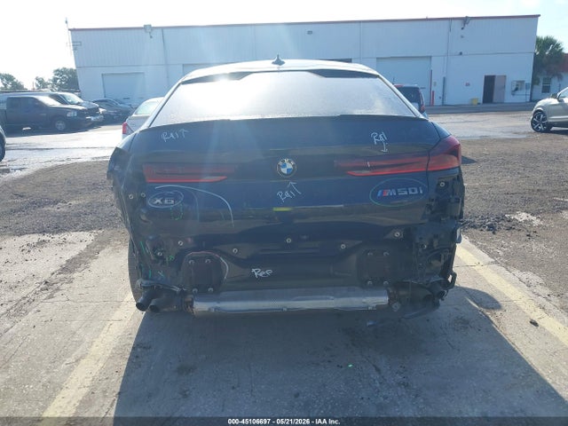 BMW X Series M50i