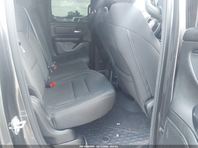 Ram 1500 Tradesman  4x4 6'4 Box