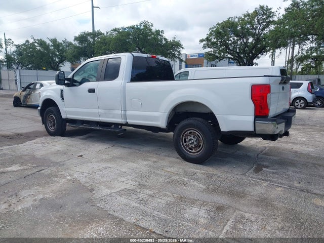 Ford F-250 Xl
