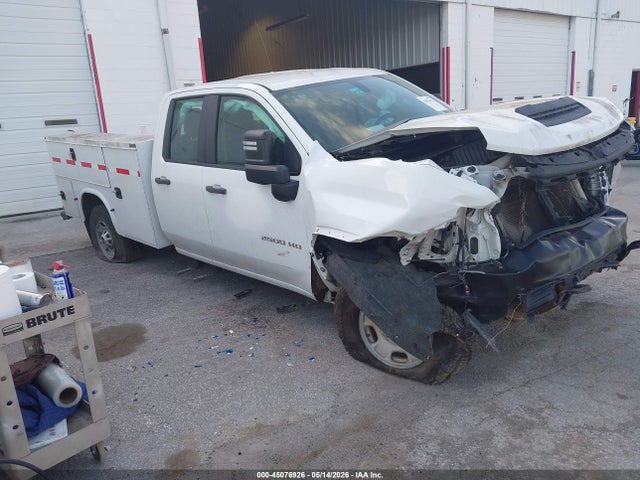 Salvage Chevrolet Silverado 2500 Image