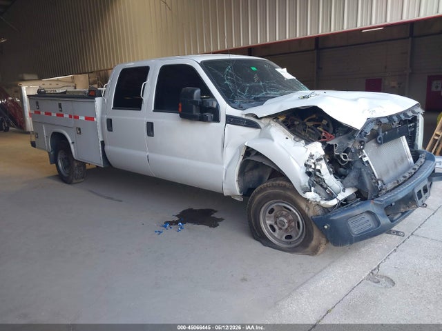 Salvage Ford F-350 Image