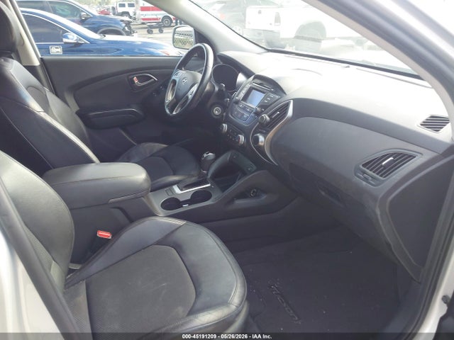 Hyundai TUCSON Se