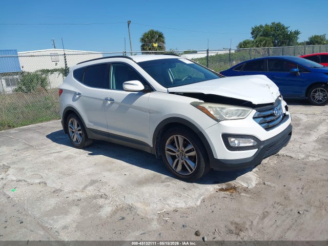 Salvage Hyundai SANTA FE Image