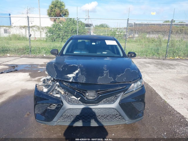Toyota Camry Se