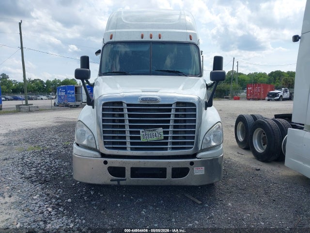 Freightliner Cascadia 125