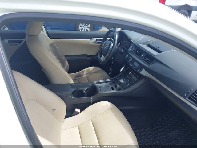 Lexus Ct Premium