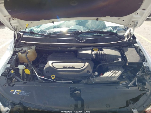 Chrysler Pacifica Touring L