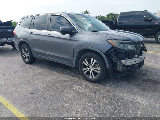 Salvage Honda Pilot Image