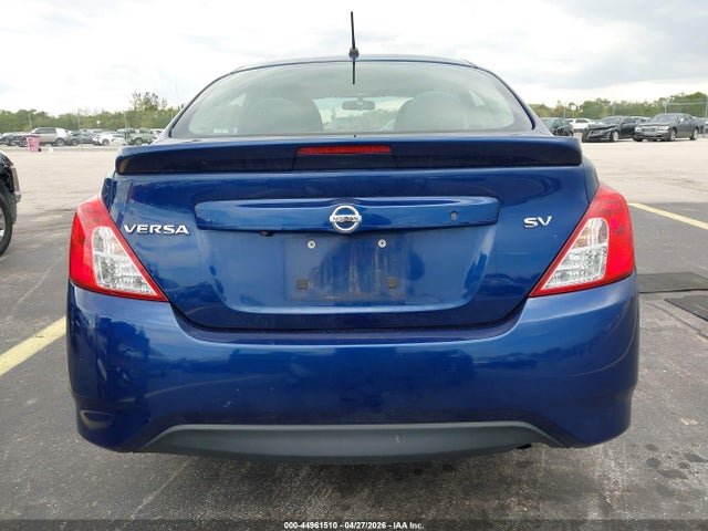 Nissan Versa 1.6 Sv