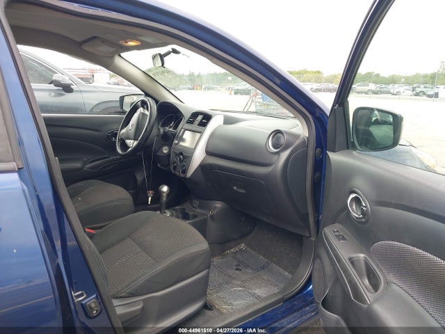 Nissan Versa 1.6 Sv
