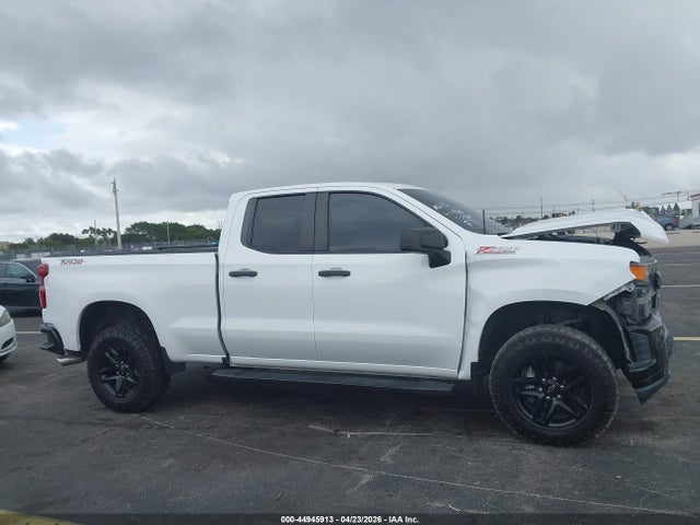 Chevrolet Silverado 1500 Custom Trail Boss