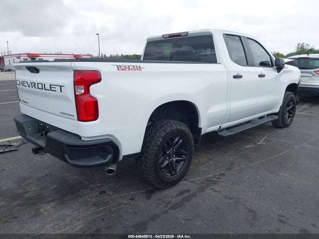 Chevrolet Silverado 1500 Custom Trail Boss