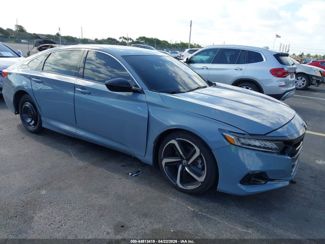 Salvage Honda Accord Image