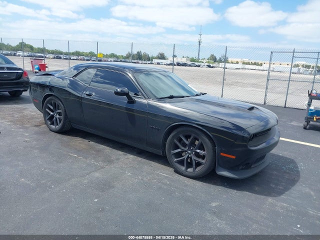 Salvage Dodge Challenger Image