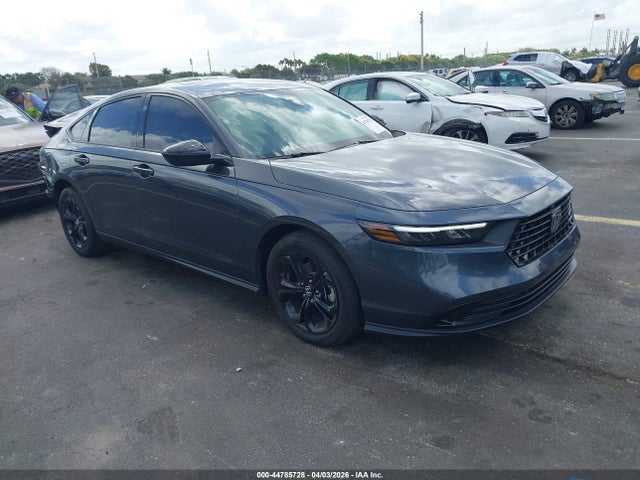 Salvage Honda Accord Image