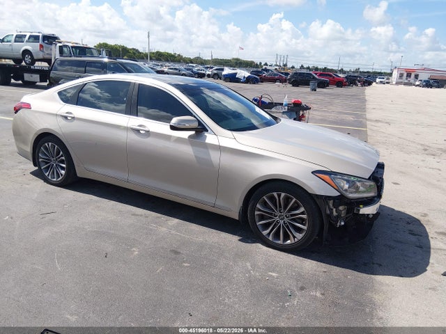 Salvage Hyundai Genesis Image