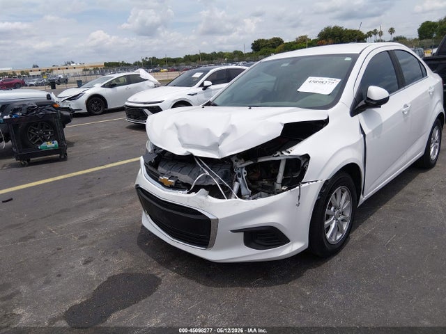 Chevrolet Sonic Lt Auto