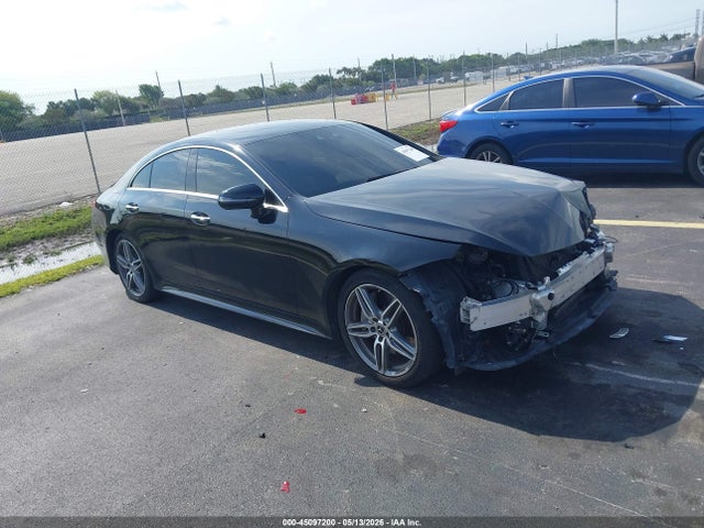 Salvage Mercedes-Benz Cls-class Image