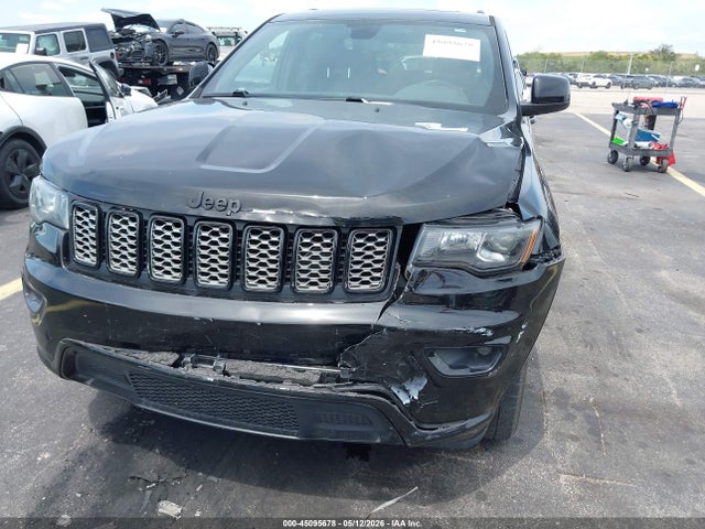 Jeep Grand Cherokee Altitude 4x2