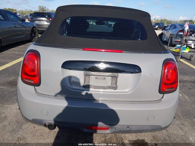 MINI Convertible Cooper