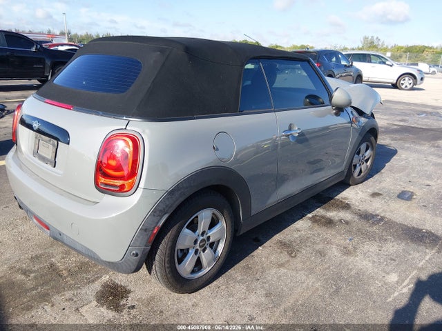MINI Convertible Cooper