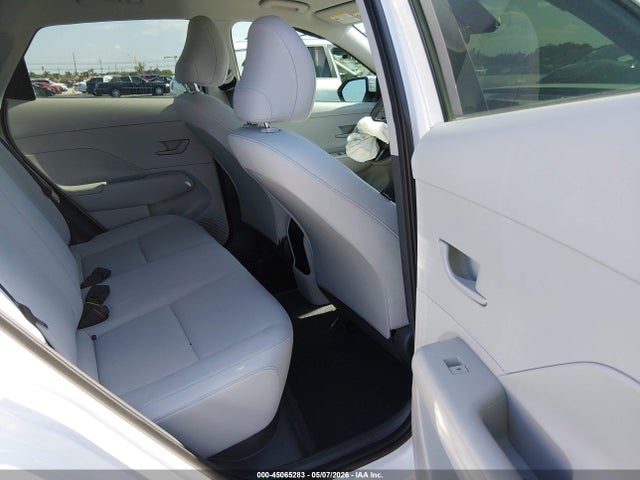 Hyundai KONA Se