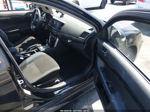 Mitsubishi Lancer Es
