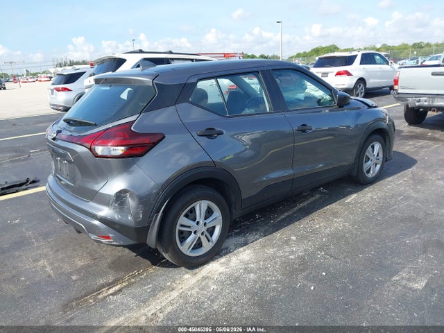 Nissan Kicks S Xtronic Cvt