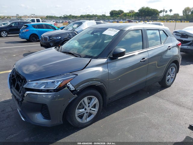 Nissan Kicks S Xtronic Cvt