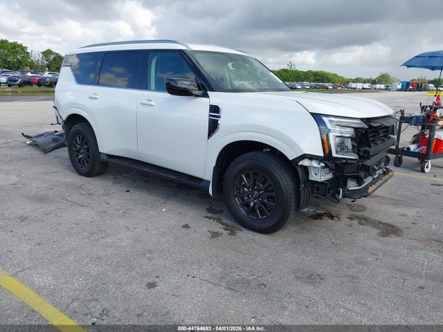 Salvage Nissan Armada Image