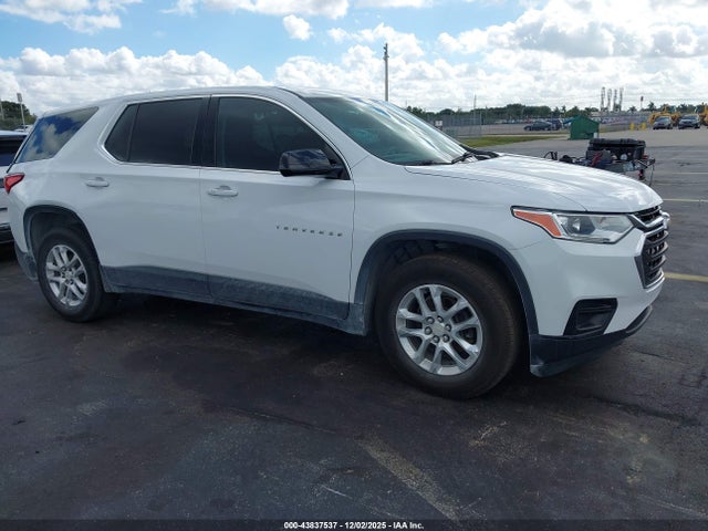 Salvage Chevrolet Traverse Image