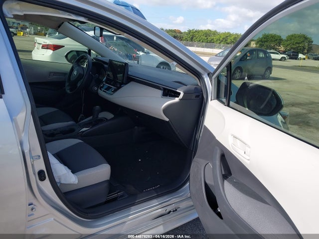 Toyota Corolla Hybrid Le