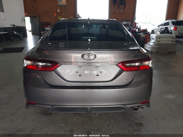 Toyota Camry Se