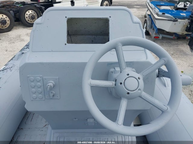 Other Highfield Sport 560 Hypalon 18