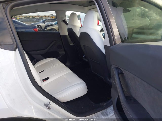 Tesla Model Y Rwd