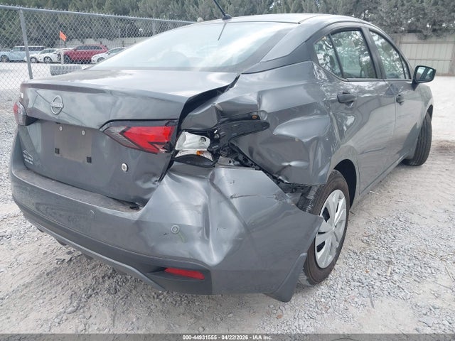 Nissan Versa 1.6 S