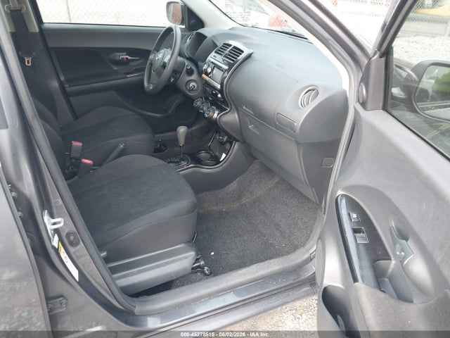 Scion xD